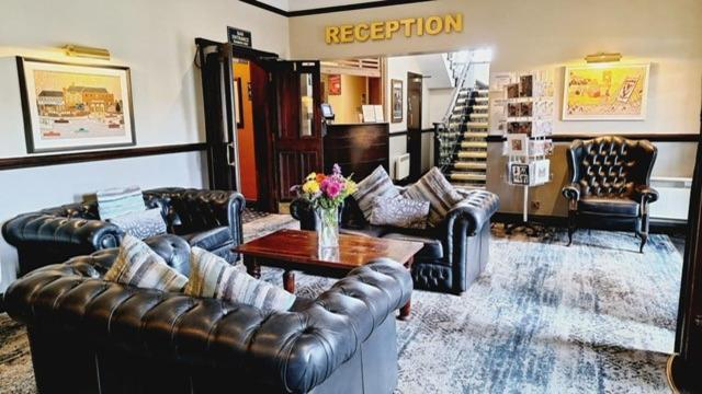 The Brocket Arms Wetherspoon Otel Wigan Dış mekan fotoğraf