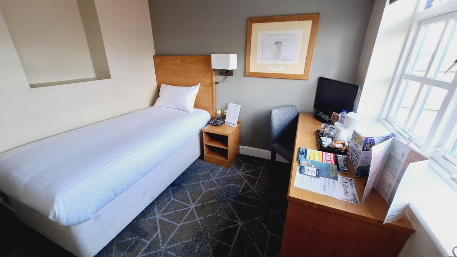 The Brocket Arms Wetherspoon Otel Wigan Dış mekan fotoğraf