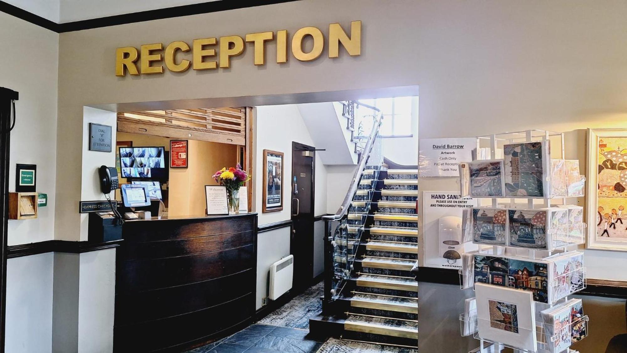 The Brocket Arms Wetherspoon Otel Wigan Dış mekan fotoğraf